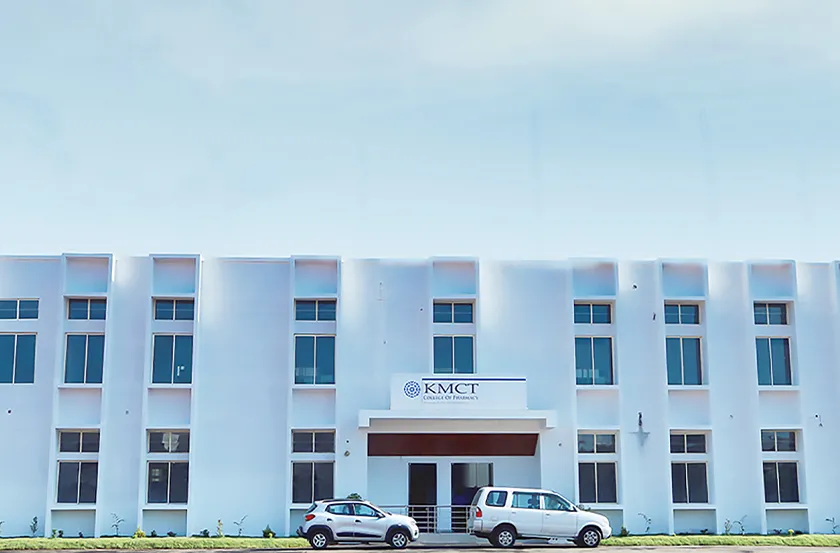 KMCT College of Pharmacy
